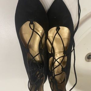 Flats cross black BCBG shoes
